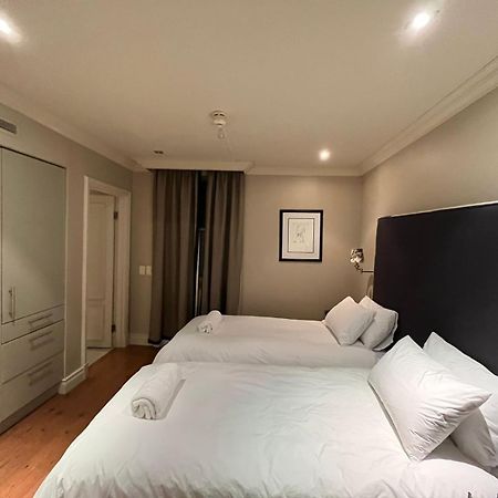 Cape Royale Luxury Suite Cape Town Exterior foto