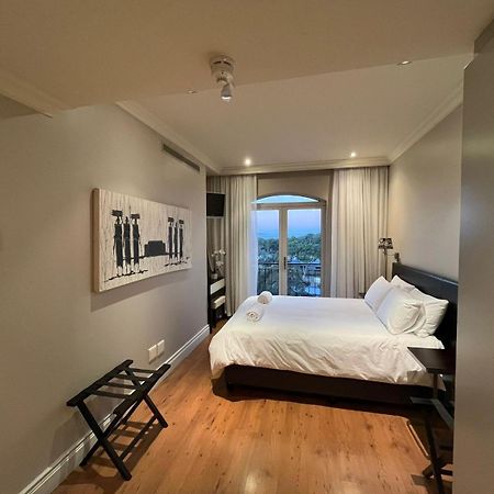 Cape Royale Luxury Suite Cape Town Exterior foto